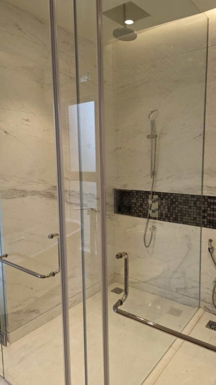 Bathroom, bhartiya-city-leela-residences 4 Bedroom 4209 Sq.Ft. Apartment In Thanisandra Main Road Bangalore 10615270