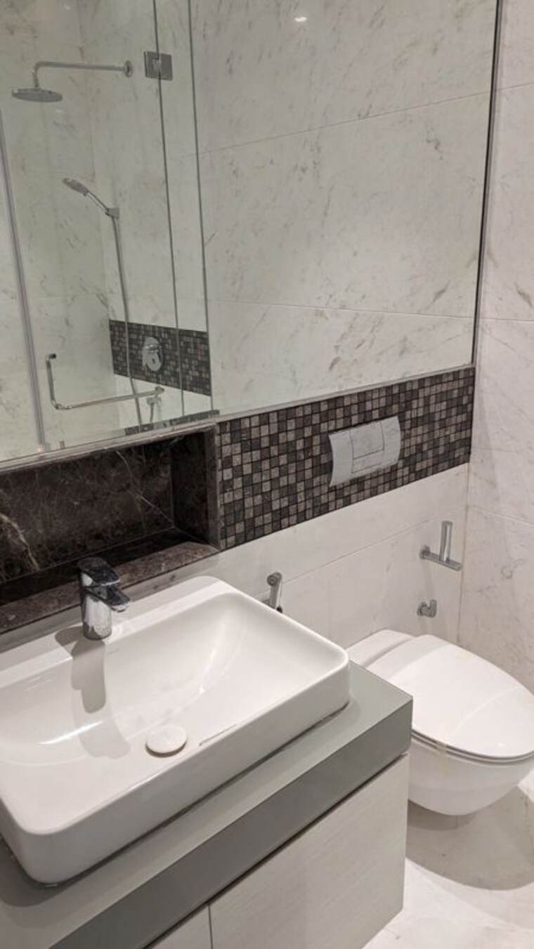 Bathroom, bhartiya-city-leela-residences 4 Bedroom 4209 Sq.Ft. Apartment In Thanisandra Main Road Bangalore 10615270
