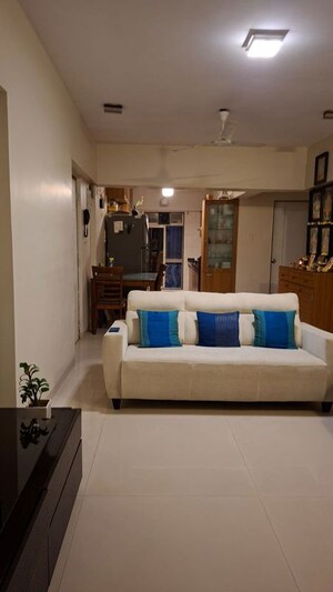 2 BHK Apartment For Sale in Chembur