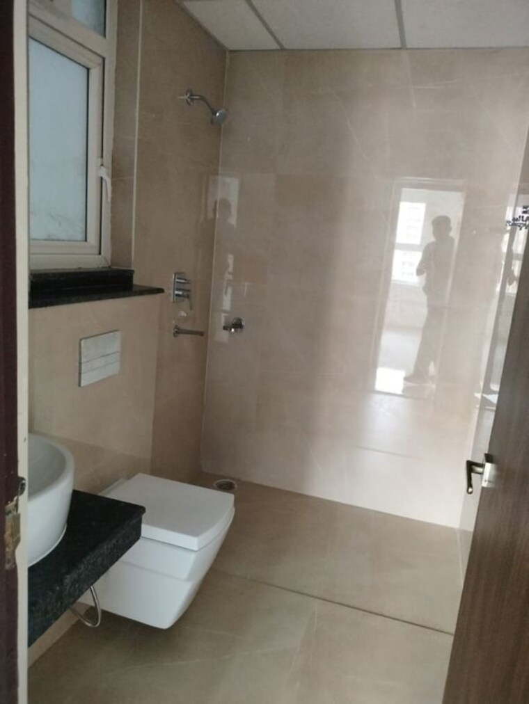 Bathroom, gomti nagar 2 Bedroom 1050 Sq.Ft. Apartment In Gomti Nagar Lucknow 10615293