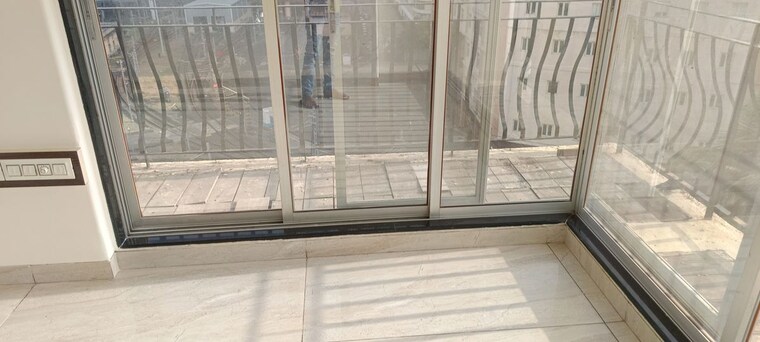 Balcony, mv-labh-samarth-heights 2.5 Bedroom 800 Sq.Ft. Apartment In Andheri West Mumbai 10615340