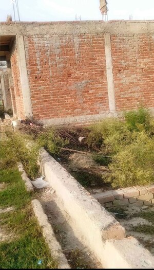 Plot Area in  Plot at Jankipuram – for Sale