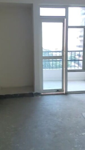 Room in 3 BHK Apartment at KM Residency, Raj Nagar Extension – for Sale