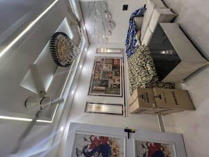 Living Room in 3 BHK Builder Floor at Dwarka Mor – for Rent