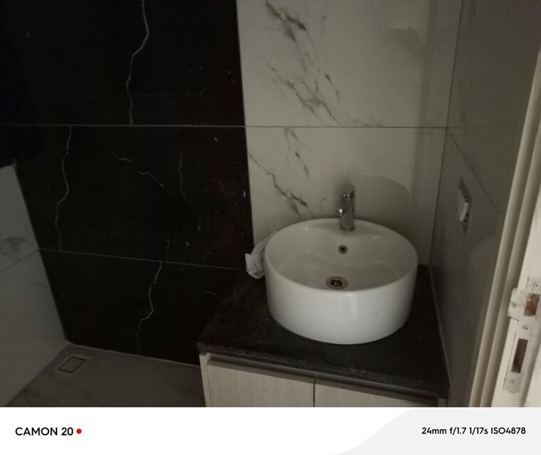 Bathroom, sohna 2 Bedroom 1210 Sq.Ft. Apartment In Sohna Gurgaon 10615360