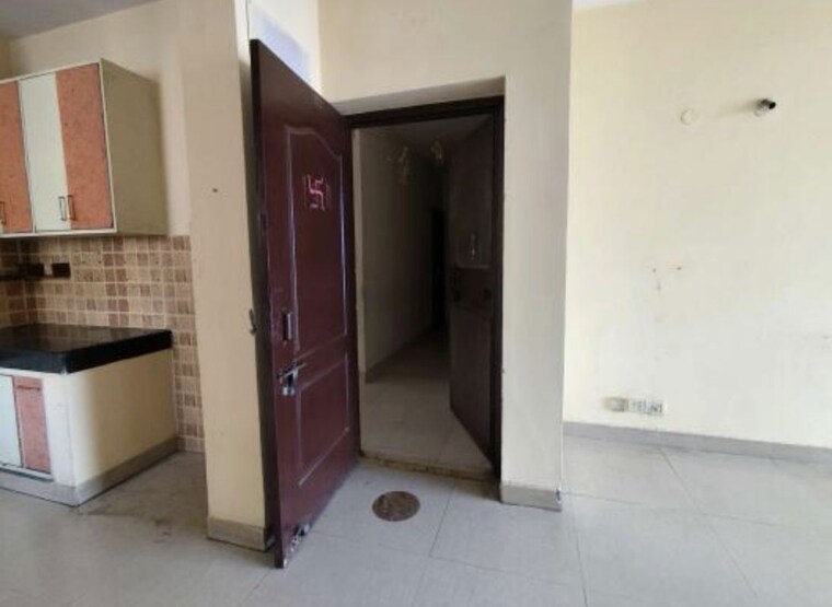 Bathroom, piyush-heights 3 Bedroom 1446 Sq.Ft. Apartment In Sector 89 Faridabad 10610542