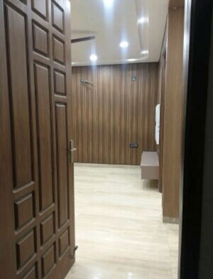 Building Lobby in 3 BHK Builder Floor at Puri Kohinoor Emporium, Sector 89 – for Rent