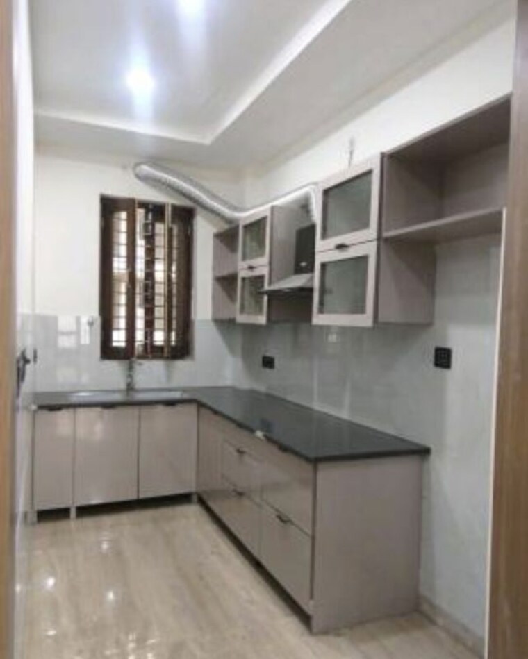 Kitchen, puri-kohinoor-emporium 3 Bedroom 160 Sq.Yd. Builder Floor In Sector 89 Faridabad 10610596