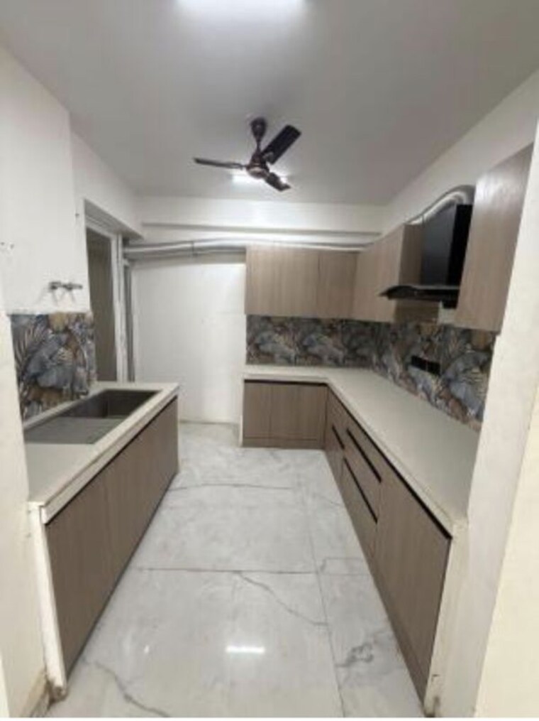 Kitchen, shiv-sai-emerald-heights 4 Bedroom 2350 Sq.Ft. Apartment In Sector 88 Faridabad 10610631