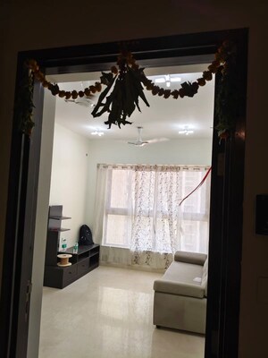 Team Area in 2 BHK Apartment at Kalpataru Paramount, Kapur Bawdi – for Rent