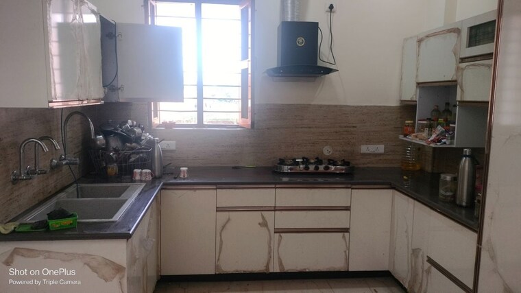 Kitchen, vasant vihar 3 Bedroom 1500 Sq.Ft. Independent House In Vasant Vihar Dehradun 10615421