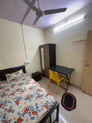 Bedroom in  Pg at Andheri East – for Rent