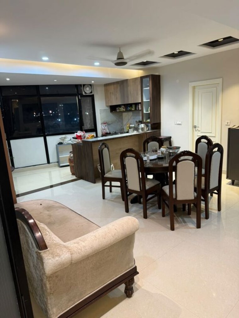 Living Room, ambala highway 6 Bedroom 5210 Sq.Ft. Apartment In Ambala Highway Zirakpur 10615416