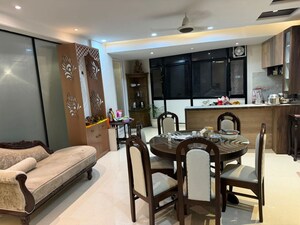 Room in 6 BHK Apartment at Ambala Highway – for Sale