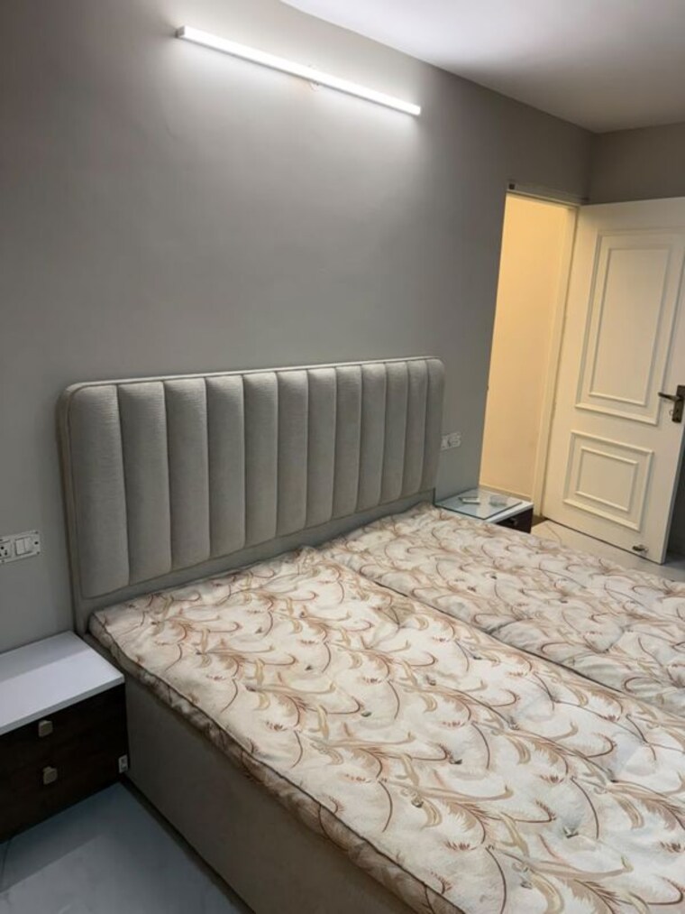 Bedroom, ambala highway 6 Bedroom 5210 Sq.Ft. Apartment In Ambala Highway Zirakpur 10615416
