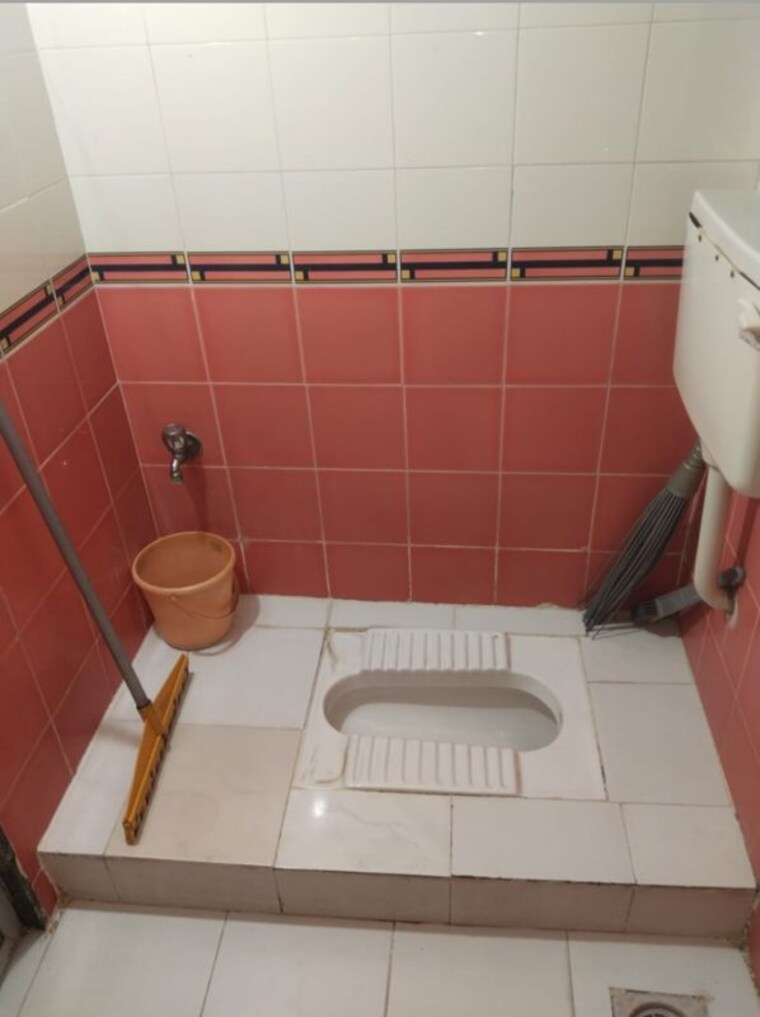 Bathroom, panchavati-1-apartment 1 Bedroom 400 Sq.Ft. Apartment In Malad East Mumbai 10615422