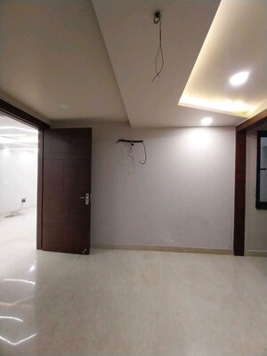 4 BHK Builder Floor For Rent in Sector 23
