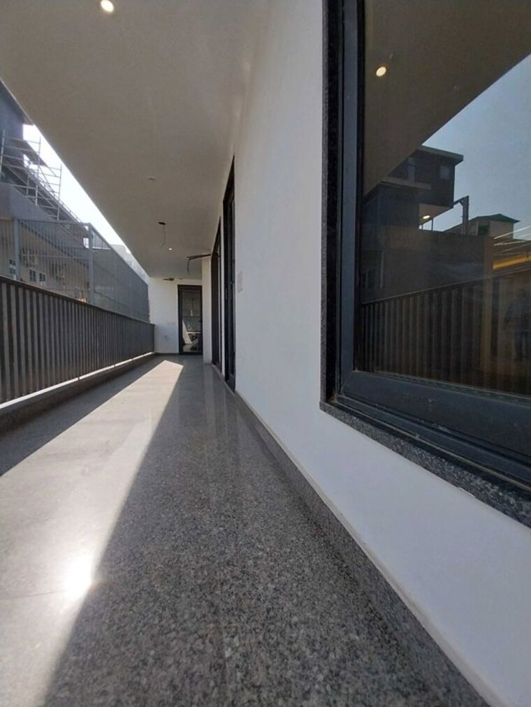 Balcony, sector 23 4 Bedroom 2550 Sq.Ft. Builder Floor In Sector 23 Gurgaon 10615457