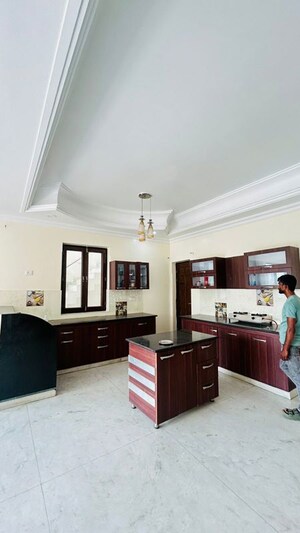 Kitchen in 4 BHK Villa at Omaxe City, Omaxe City – for Rent