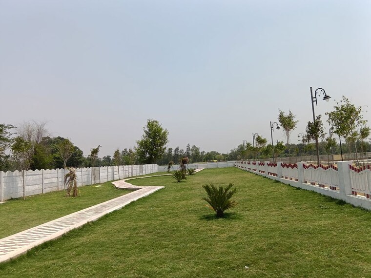 Garden, krishna-iscon-valley  1150 Sq.Ft. Plot In Gosainganj Lucknow 10615486