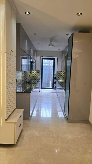 Living Room in 3 BHK Builder Floor at Sector 22 – for Rent