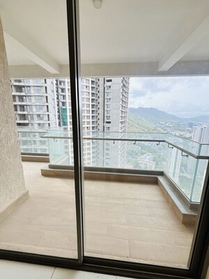 2.5 BHK Apartment For Rent in Prestige Siesta, Mulund West