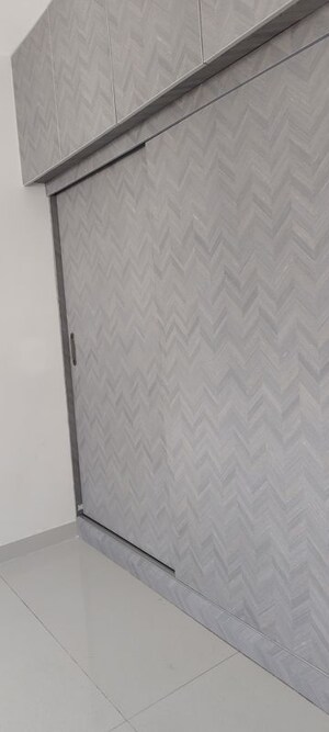Room in 2 BHK Apartment at Halasuru – for Rent