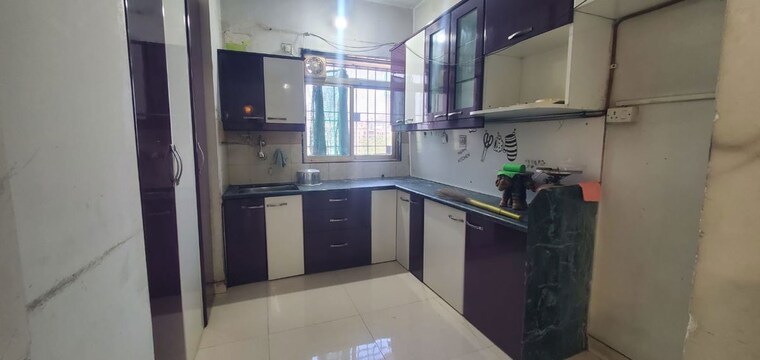 Kitchen, kavesar 2 Bedroom 700 Sq.Ft. Apartment In Kavesar Thane 10615564
