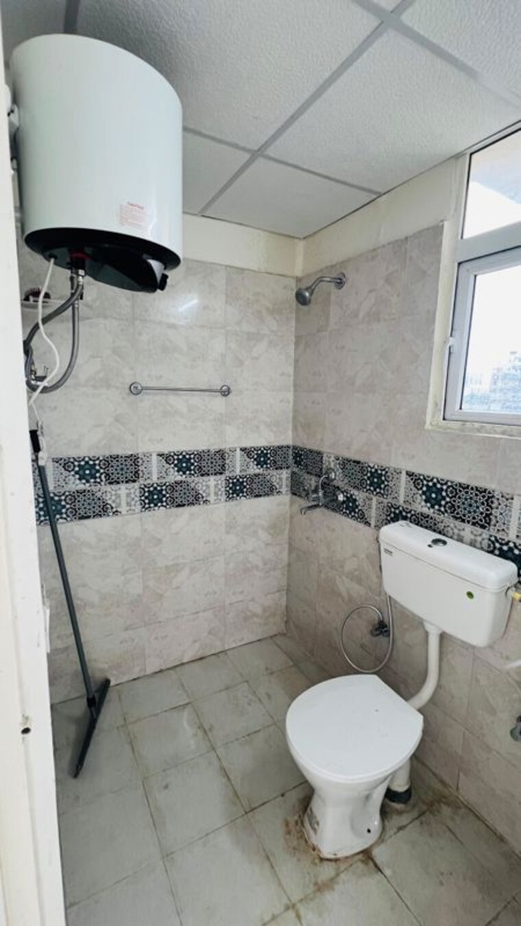 Team Area, signature-global-prime 2 Bedroom 800 Sq.Ft. Apartment In Sector 63a Gurgaon 10615576