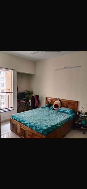 Bedroom in 2 BHK Apartment at Rustomjee Urbania Azziano, Thane West – for Rent