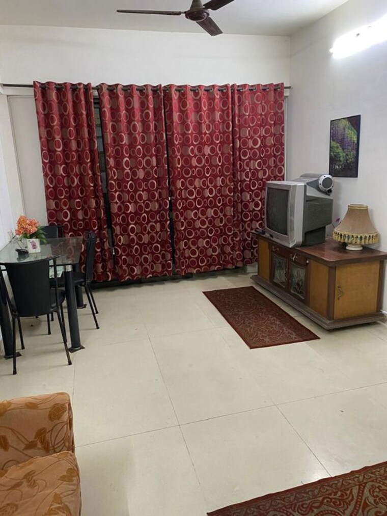Living Room, lodha-splendora 3 Bedroom 950 Sq.Ft. Apartment In Ghodbunder Road Thane 10615594