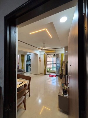 1 BHK Apartment For Rent in Raunak Unnathi Woods Phase 7 A And B, Ghodbunder Road