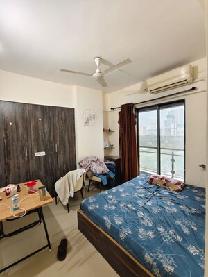 Bedroom in 3 BHK Apartment at Haware Dahlia, Kasarvadavali – for Rent