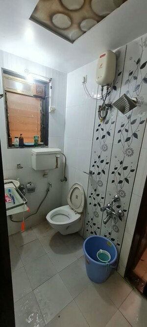 Team Area in 1 BHK Apartment at Squarefeet Grand Square, Anand Nagar – for Rent