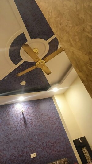 Furnished Amenities in 2 BHK Builder Floor at Uttam Nagar West – for Sale