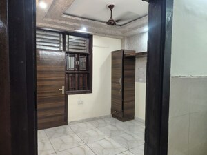 Room in 2 BHK Builder Floor at Uttam Nagar West – for Sale