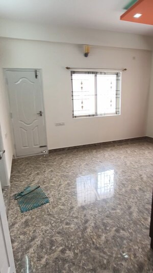 Room in 3 BHK Apartment at Rt Nagar – for Rent