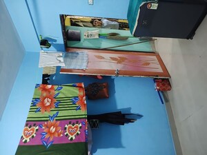 Room in 1 BHK Apartment at Koliwada – for Rent