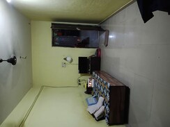 1 BHK Apartment For Rent in Koliwada