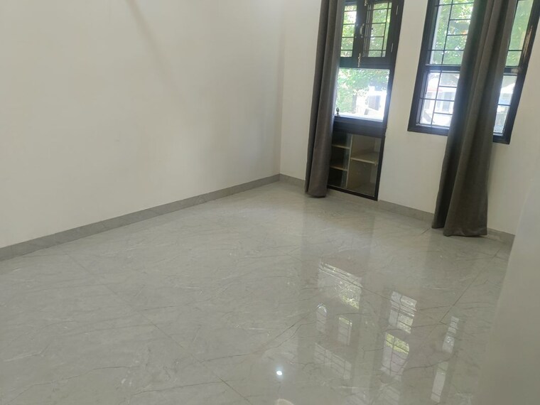 Room, unitech-arcadia 3 Bedroom 360 Sq.Ft. Builder Floor In South City 2 Gurgaon 10615869