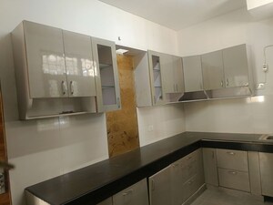 Kitchen in 3 BHK Builder Floor at Unitech Arcadia, South City 2 – for Sale