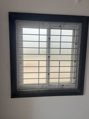 Room in 3 BHK Apartment at Sujatha Nagar – for Sale