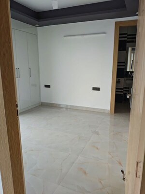Room in 1 BHK Apartment at Sector 89 – for Sale