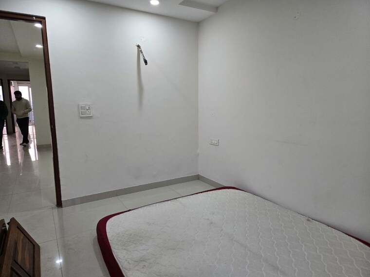 Room, singla-south-city 1 Bedroom 700 Sq.Ft. Apartment In Lohgarh Zirakpur 10454560