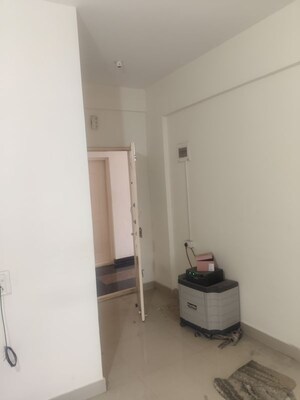 Bathroom in 1 BHK Apartment at Sri Sai Residency Kadubeesanahalli, Kadubeesanahalli – for Rent