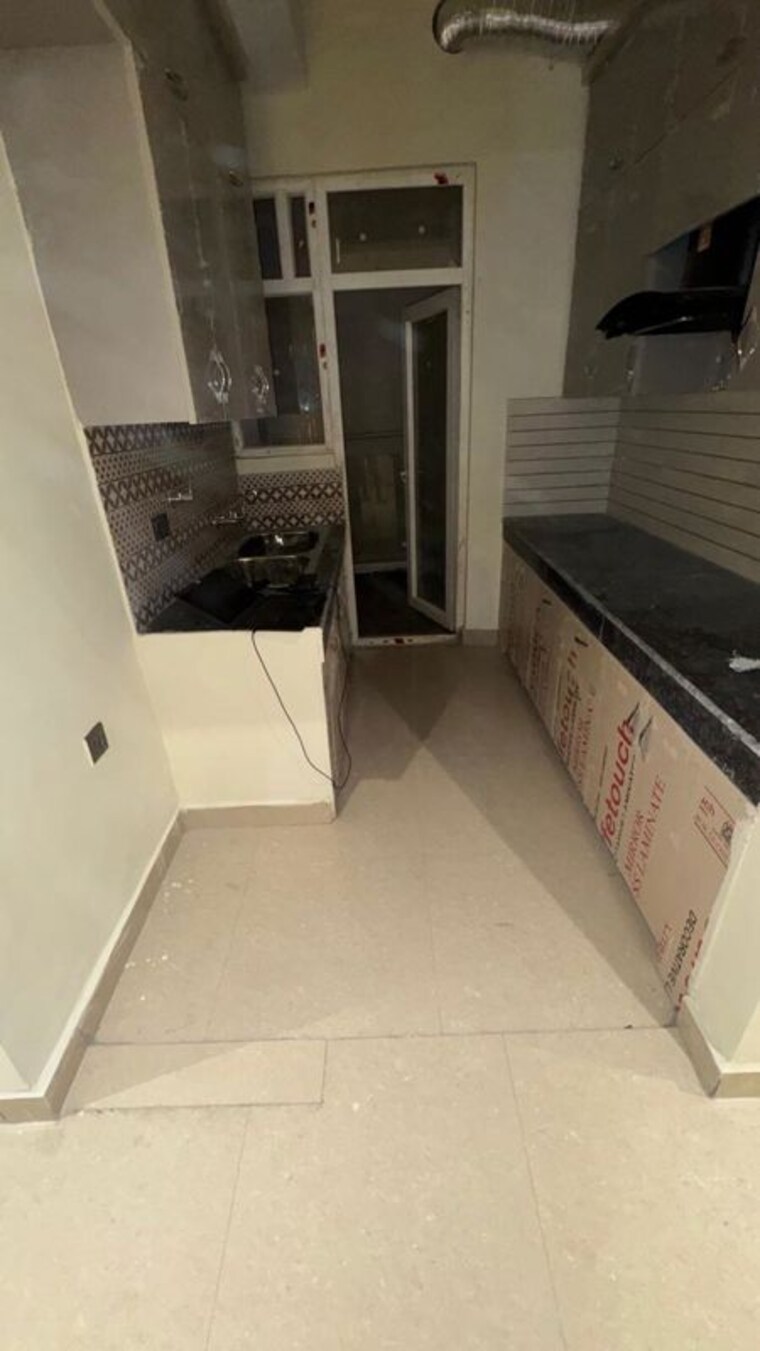 Kitchen, sikka-kimantra-greens 3 Bedroom 1375 Sq.Ft. Apartment In Sector 79 Noida 10616203