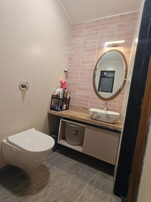 Bathroom in 2 BHK Apartment at Shilpa Apartment Santacruz West, Santacruz West – for Rent