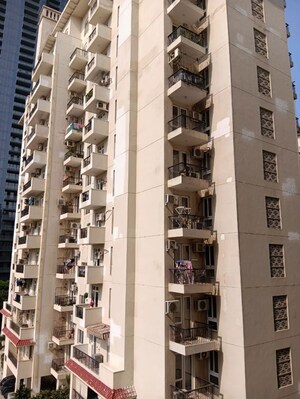 2.5 BHK Apartment – Exterior View View at Emaar Emerald Estate, Sector 65 - for Rent