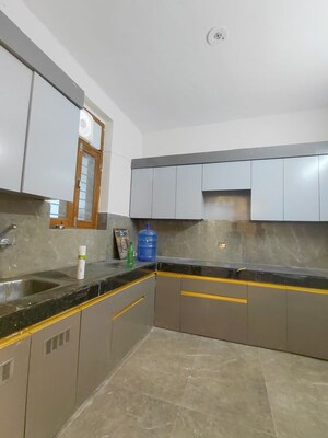 Kitchen in 2 BHK Independent House at RWA Apartments Sector 47, Sector 47 – for Rent