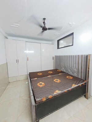 Bedroom in 1 BHK Builder Floor at Malviya Nagar – for Rent